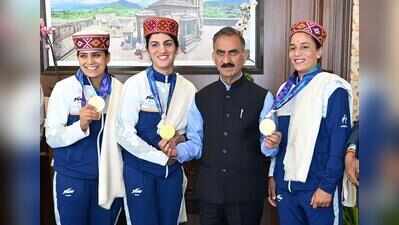 CM announces Rs 1 crore each for three Himachali kabaddi gold medalists