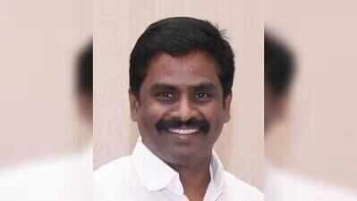 DMK’s Madurantakam candidate accuses CM Vijay of ‘purchasing MLAs’; TVK demands his disqualification