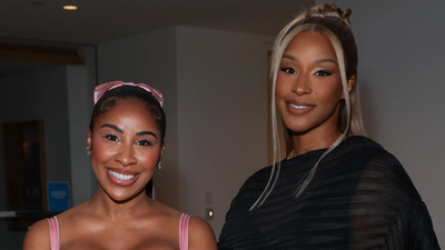 LeBron James’ wife Savannah James’ latest flight incident offers an important rich-people financial lesson as the internet argues over dopamine-hitting morality