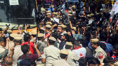 Amid SIR protests, Delhi Police issue body-worn cameras to frontline personnel
