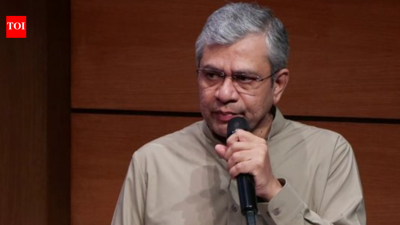 Cabinet clears Rs 10,000 crore SME fund, new transport authority; hails PM Modi’s 25 years in public life