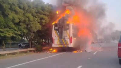 Sleeper bus catches fire near Greater Noida, comes days after 9 killed in Yamuna Expressway blaze