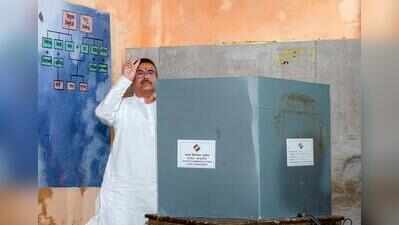 Suvendu arrives to vote on e-rick, speaks of ‘lifetime commitment’