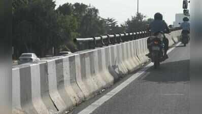 After exposed railing impales biker on Delhi-Gurgaon Expressway, NHAI to remove them