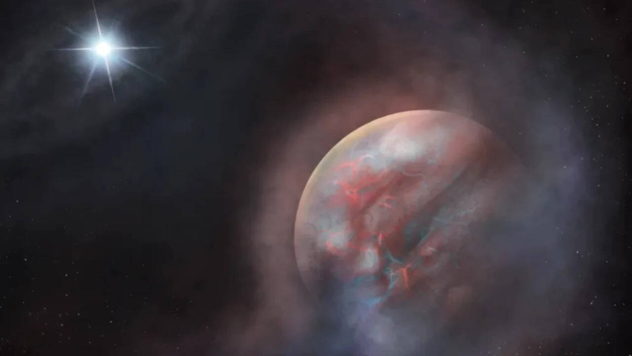 Astronomers Find Rare "Phoenix Planet" Candidate Born From Dying Star's Debris