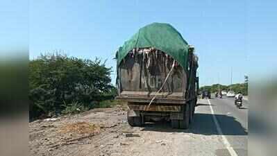 Garbage dumped in Aravalis, Faridabad municipal corporation trucks under lens