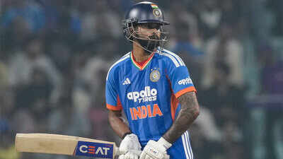 ‘Hundred has silenced all of them’: Sunil Gavaskar hails Shreyas Iyer after sublime maiden T20I ton