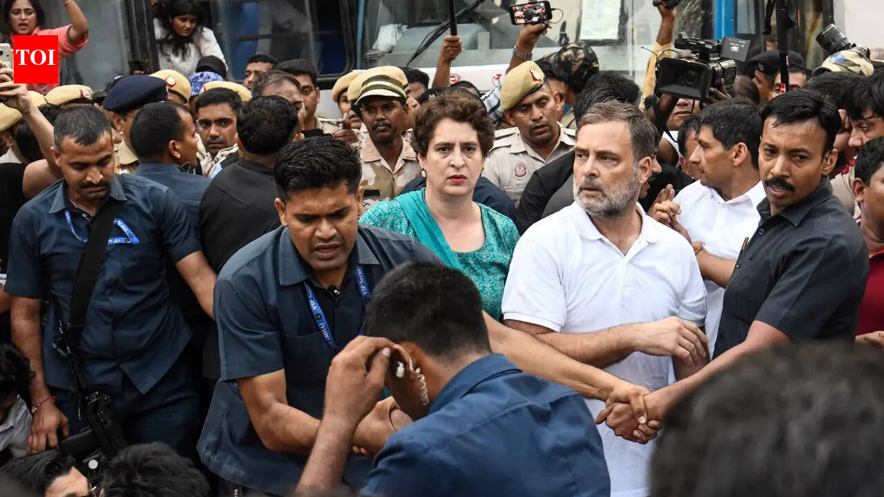 Opposition MPs announce fresh protest at Jantar Mantar against Chief Election Commissioner