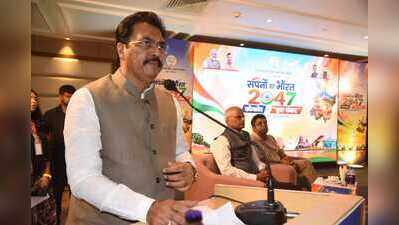Be job creators, not just seekers: Saraogi