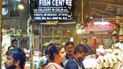 No meat shops near temples during Navratri: MCD orders clean-up, fogging at Ramlila venues