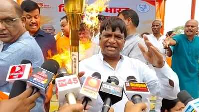 Burning embers set Baghmara MLA’s shirt on fire, minor injury reported
