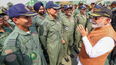 'Proud of our air warriors': President Murmu, PM Modi hail IAF on Air Force Day