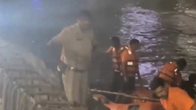 29-year-old man jumps into drain near Noida Metro station after argument with wife over drinking habit