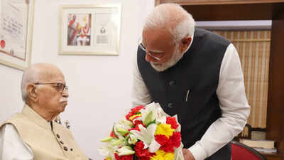 'Left lasting imprint': PM Modi visits LK Advani on completing 25 years as head of govt