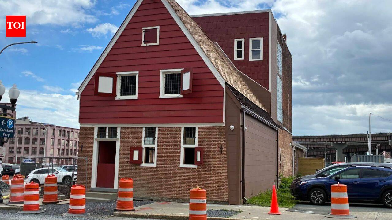 Albany’s oldest building reopens after $3M restoration following 13 years of work