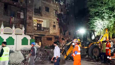 The building kept growing, then it fell: 5 dead, families shattered in Seemapuri building collapse