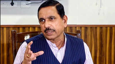 Pralhad Joshi interacts with IIT Madras students, discusses innovation, aspirations and India’s future