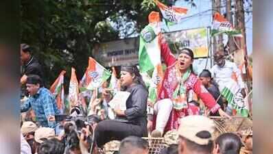 Assam Cong protests Delhi Police action, several workers detained