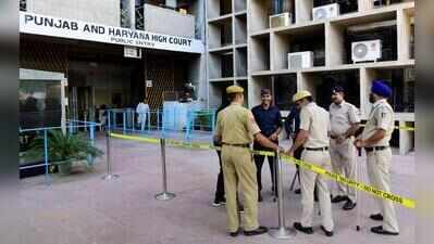 High court stays 2021 streetlight graft case against ex-CM’s OSD
