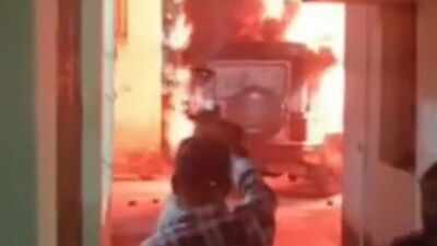 Oxygen cylinder blast in ambulance kills patient outside Odisha hospital