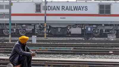 CJP’s October 10 protest: Mumbai Rajdhani, August Kranti delayed; 5 express trains cancelled