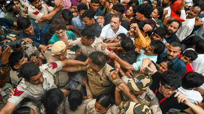 'City can't be brought to a halt': Delhi Police's rationale for restrictions ahead of CJP stir