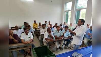 Training of poll personnel begins