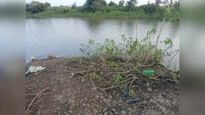 Three of family drown in lake in Sangareddy