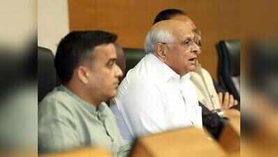 CM launches Khel Mahakumbh; record 76 lakh participants this year