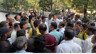 Wadgaon Sheri residents may get two-wheeler access as landowner agrees to interim relief