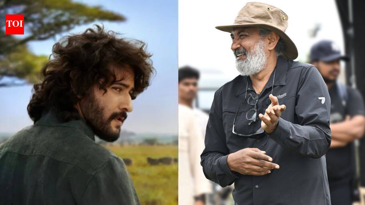 Mahesh Babu shares Varanasi set photo to wish SS Rajamouli