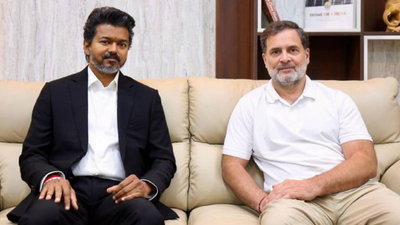 Tamil Nadu CM Vijay hosts Rahul Gandhi at Neelankarai, reinforces alliance bonhomie