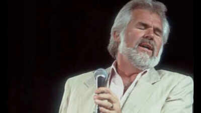 In 1983, Kenny Rogers purchased his Georgia estate and then spent 15 years turning it into Beaver Dam Farms