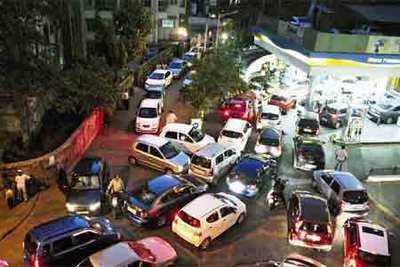 Petrol woes: SOS cries Mumbai!