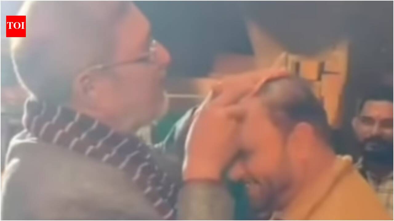 https://static.toiimg.com/thumb/msid-134854942,width-1280,height-720,resizemode-6,overlay-toi_sw,pt-32,y_pad-600/photo.jpg