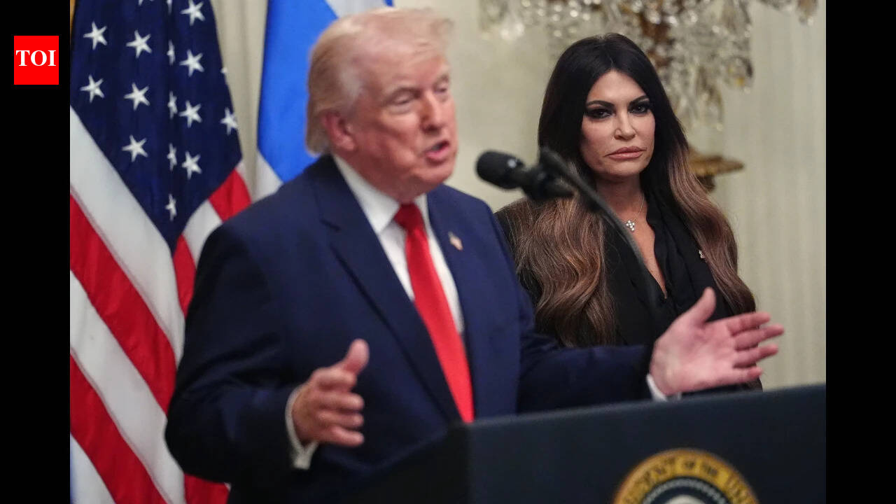 Amid claims that Kimberly Guilfoyle charged money to give access to Trump, leaked texts reveal her breakup with Donald Trump Jr was nasty
