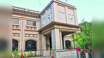 Six hurt in fresh PU campus clash