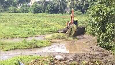 WRD desilts Savlem lake in Pilerne