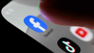Turkey bans social media for under-15s from November 1