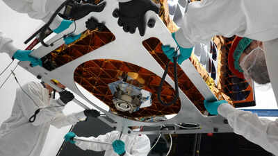 A washing-machine-sized NASA supported spacecraft will approach four defunct satellites and rocket bodies, testing technology that could one day help repair spacecraft or remove orbital debris