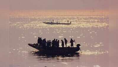Bengal fishers seek protection of traditional fishing rights, climate insurance