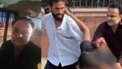 After Hindu Raksha Dal claims attack, saffron-clad groups threaten Delhi protesters again