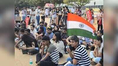 ‘Error 404: Voter name not found’: Students, citizens of Bengaluru demand Gyanesh Kumar’s resignation