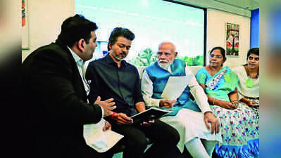 Will work with CM Vijay to take TN forward, says Modi