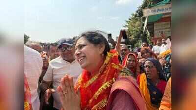 Mittal accorded a warm welcome in Mirzapur,again rules out joining any political party