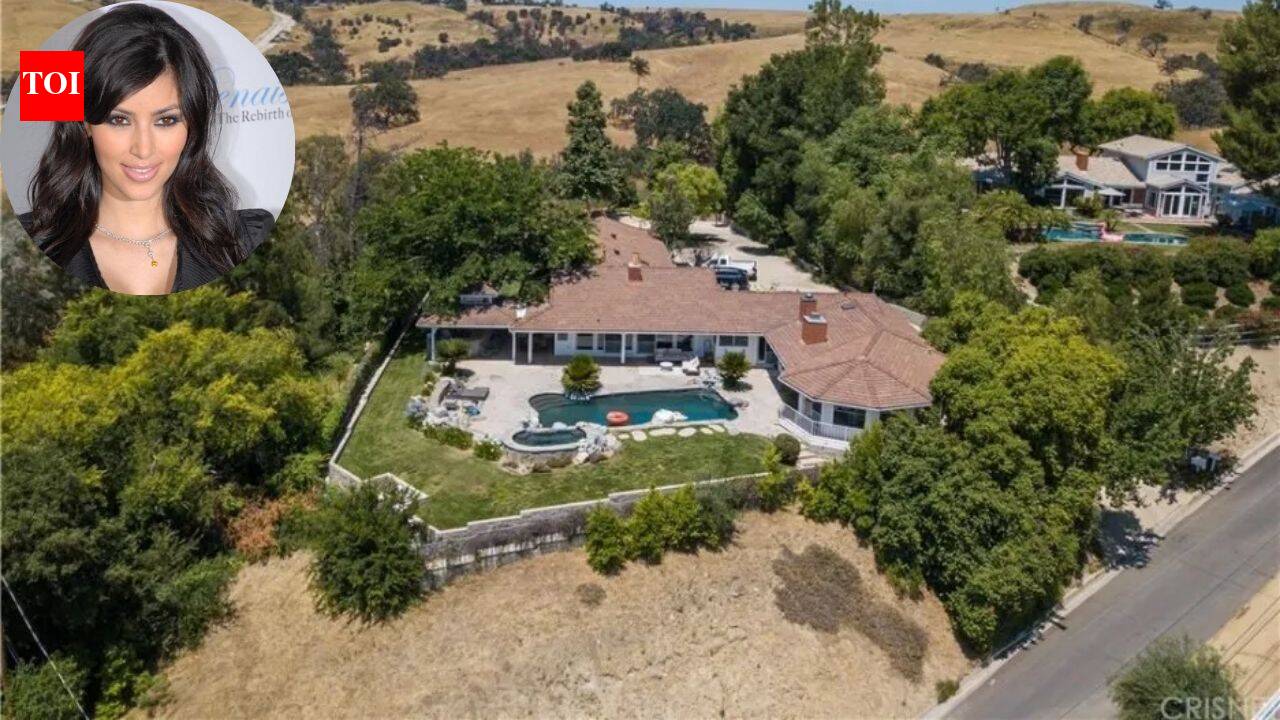 Kim Kardashian’s 1.5-acre Hidden Hills ranch also had a four-stall stable