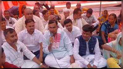 Protests across Buxar over PMAY-G beneficiary list