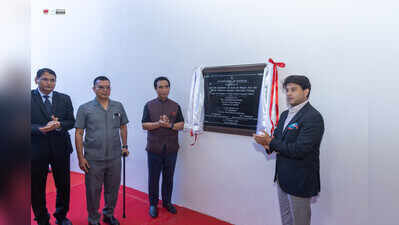 Scindia opens Aizawl arts institute, launches nine projects