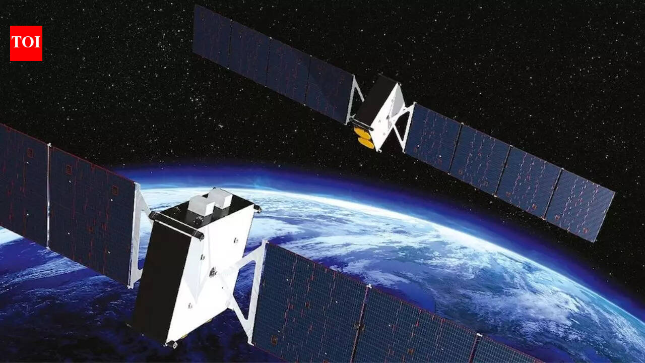 As Elon Musk pushes to expand Starlink across the world, over 11,000 SpaceX satellites that run the network face a growing collision problem in Earth's orbit
