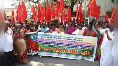 Tribal association protests eviction of families from Megamalai